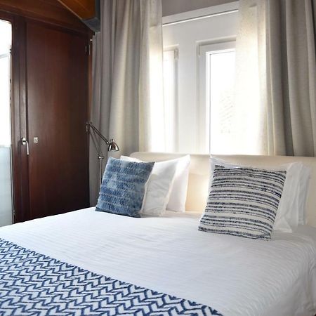 Architect-Designed Loft In A Historic Hilltop Neighborhood Lisboa Exteriör bild