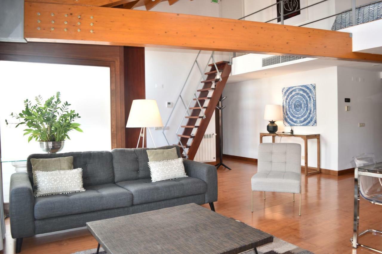 Architect-Designed Loft In A Historic Hilltop Neighborhood Lisboa Exteriör bild