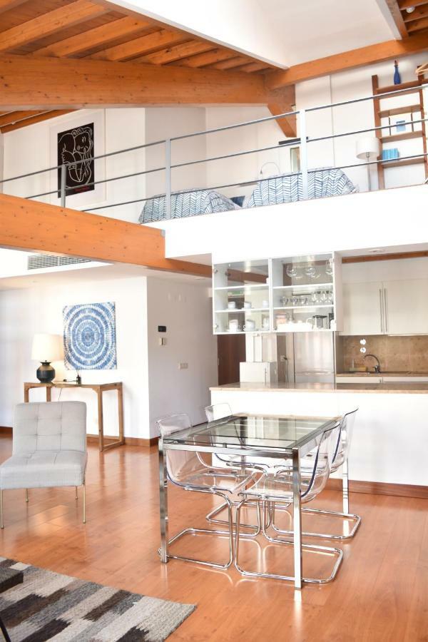 Architect-Designed Loft In A Historic Hilltop Neighborhood Lisboa Exteriör bild